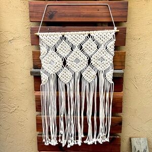 Macrame wall hanging